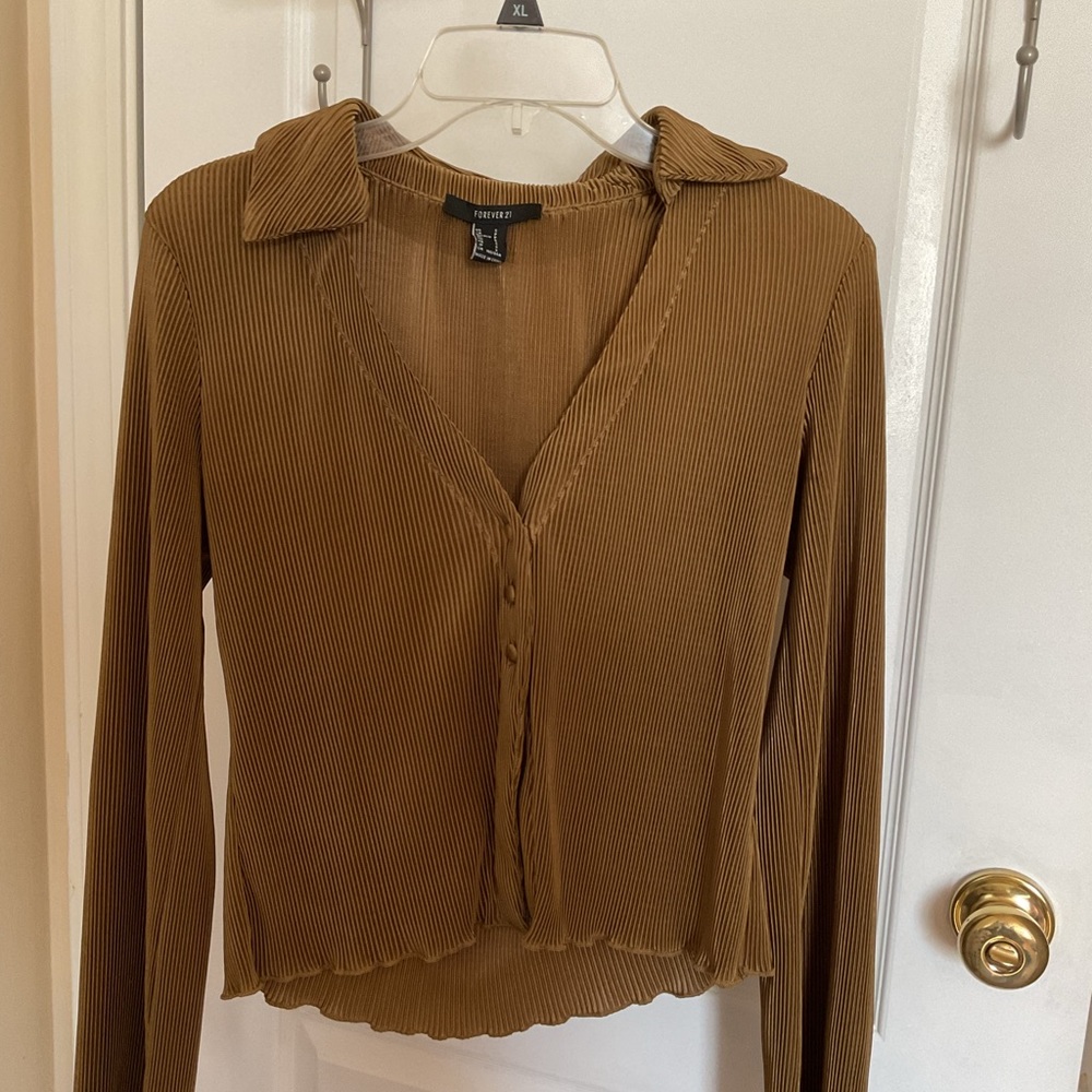 Cropped copper long sleeve